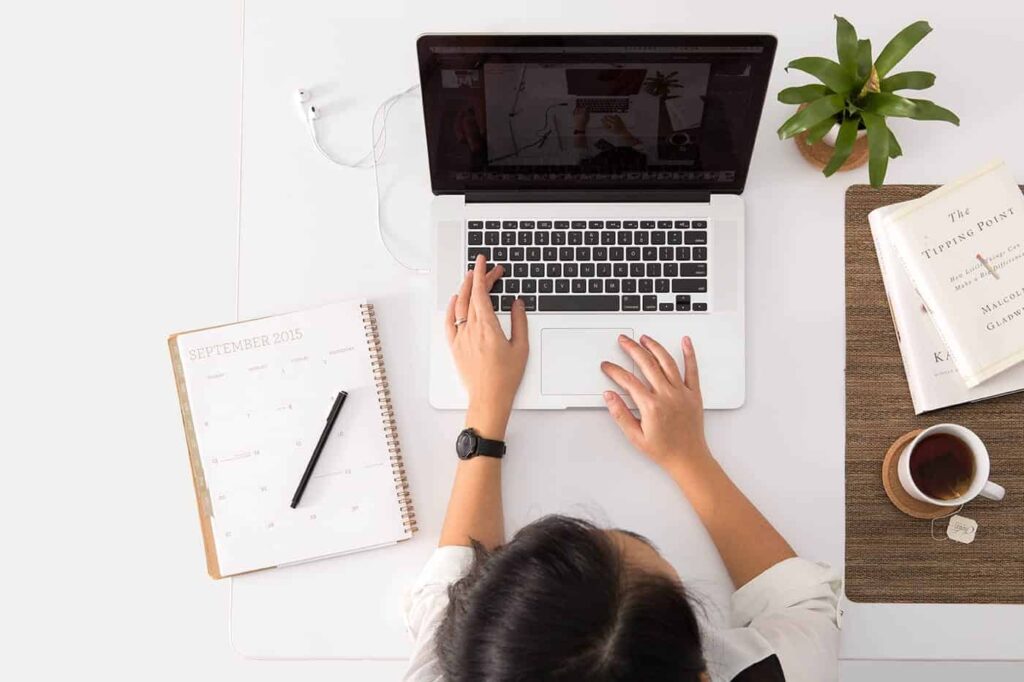 FAQs & Help 1 FAQs & Help
